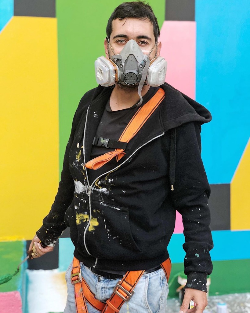 Nico Skolp al lavoro su murale