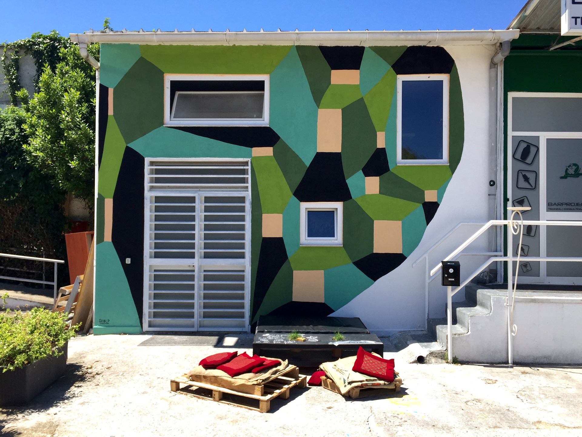 Opera murale Bar Project a Bari